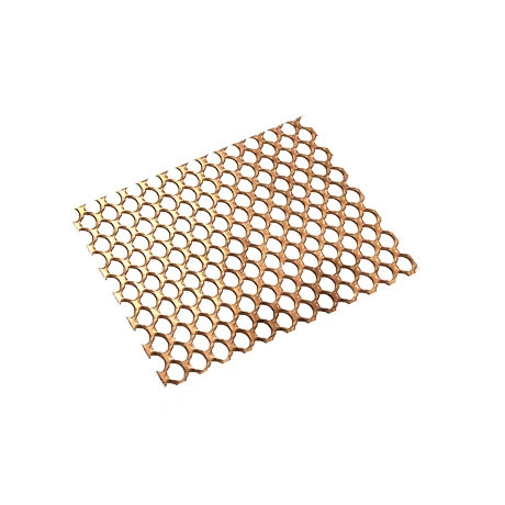 Медно-никелевый лист перфорированный МНЖ5-1 10x1500x6000 ГОСТ 492 - 2006  ОборонСпецСплав